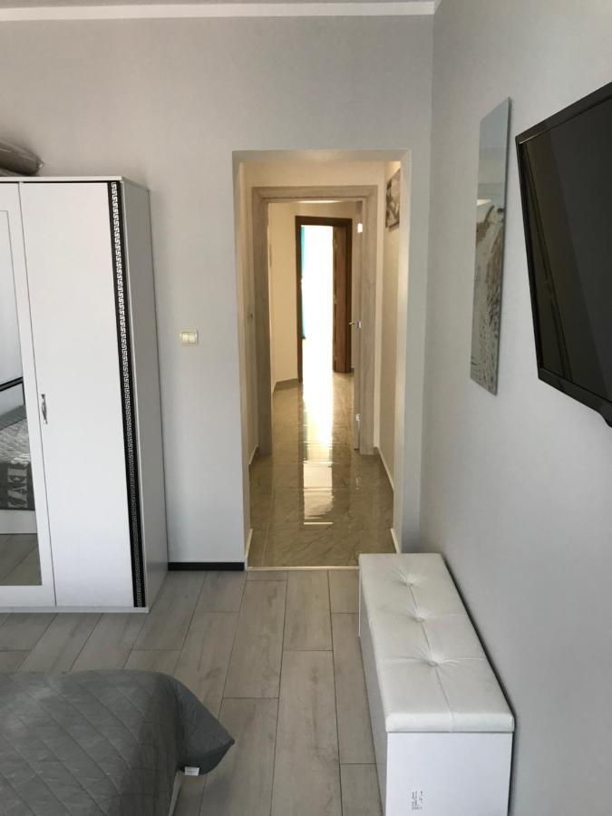 Familienapartment Am Strand In Primorsko Eksteriør bilde